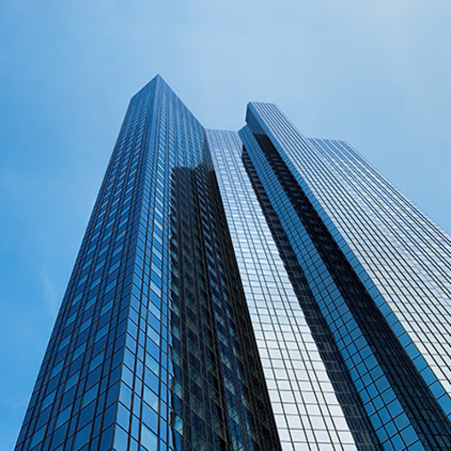 <p>We originate and selectively acquire senior mortgages backed by commercial real estate assets, providing acquisition and refinancing loans to property owners, operators and developers.</p>